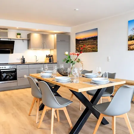 Apartment Smart Haus Diamant 702 *